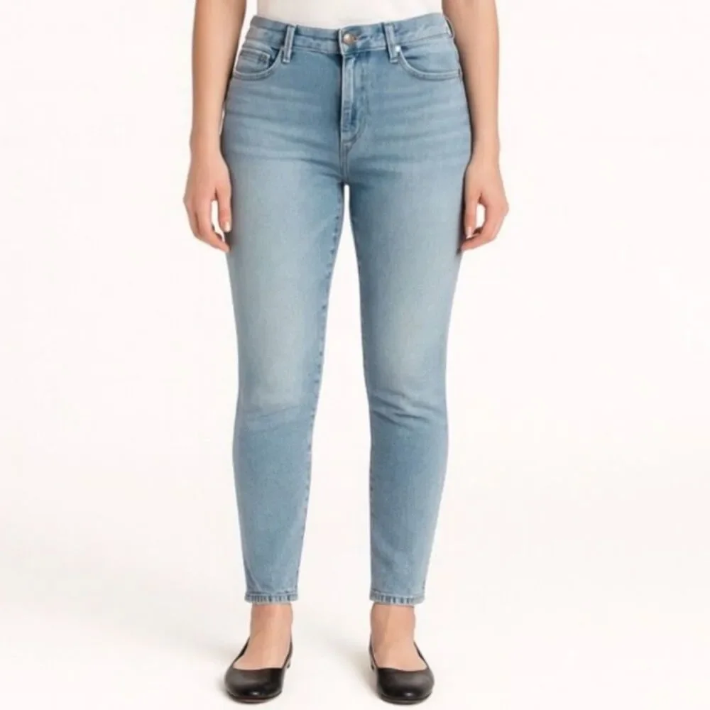 Good American Good Curve Skinny Crop Jeans Blue 15